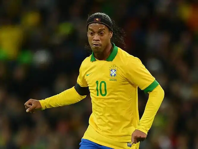 代表组成的 代表组成的